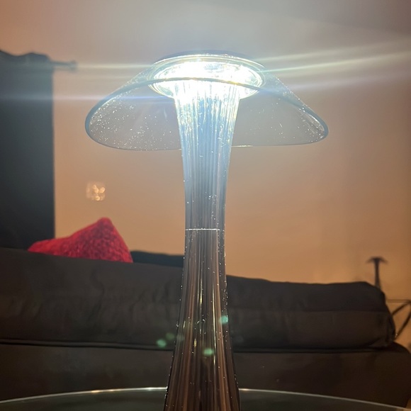 2 Battery chargeable lamps - Picture 8 of 10